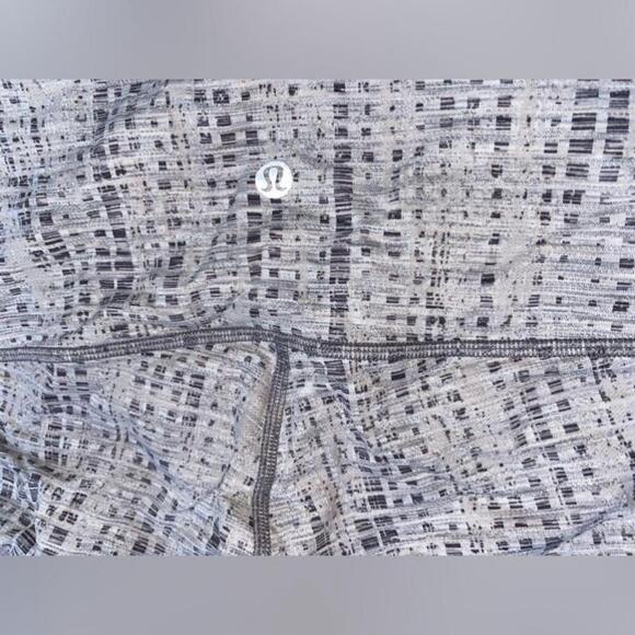 Lululemon - Wunder Under High-Rise Tight 25" *Luxtreme - Picture 11 of 11